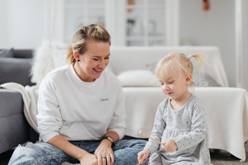 Amanda R. with her toddler
